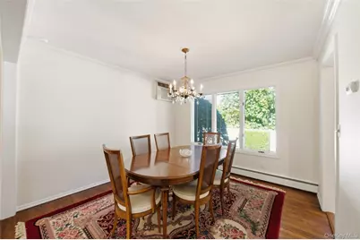 38 Nevinwood Place, Huntington Station, NY 11746 - Photo 7