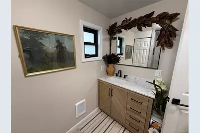 2 Walnut Park Lot 24 Lane, Milton, NY 12547 - Photo 17