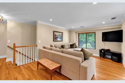 139 Birchwood Road, Coram, NY 11727 - Photo 9