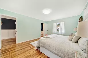 1980 Cameron Ave, Merrick, NY 11566 - Photo 31