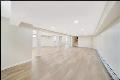 1980 Cameron Avenue, Merrick, NY 11566 - Photo 37