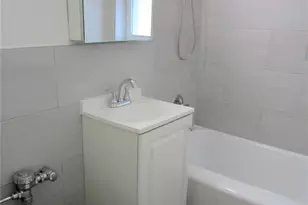 585 McLean Ave, Yonkers, NY 10705 - Photo 21