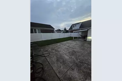 70 Rockaway Parkway, Valley Stream, NY 11580 - Photo 13