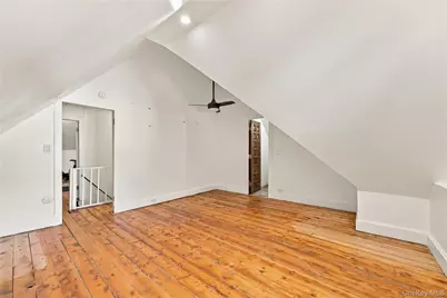 6 Saint James Court, Kingston, NY 12401 - Photo 9