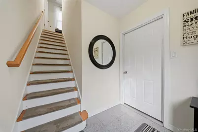 123 Clinton #A, Mineola, NY 11501 - Photo 3
