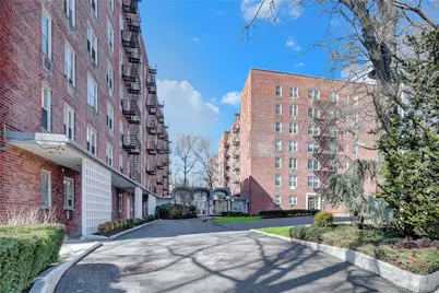 54-44 Little Neck Parkway #4T, Little Neck, NY 11362 - Photo 3