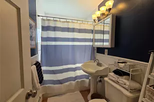 140 Springtime Ln W, Levittown, NY 11756 - Photo 13