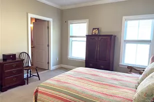 36 Providence Dr, Islip Terrace, NY 11752 - Photo 21