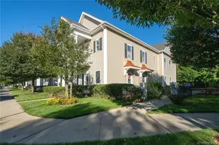 36 Providence Dr, Islip Terrace, NY 11752 - Photo 3