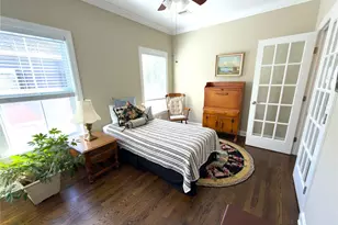 36 Providence Dr, Islip Terrace, NY 11752 - Photo 17