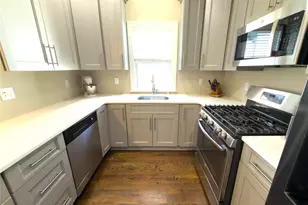 36 Providence Dr, Islip Terrace, NY 11752 - Photo 13