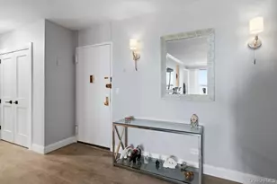 27010 Grand Central Parkway Pkwy, Floral Park, NY 11005 - Photo 9