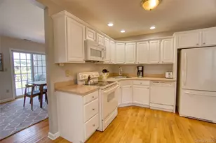 208 Cinnamon Cir, Rhinebeck, NY 12572 - Photo 13