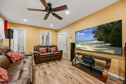 64 Forest Glen Road, Valley Cottage, NY 10989 - Photo 25