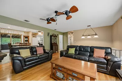 64 Forest Glen Road, Valley Cottage, NY 10989 - Photo 7