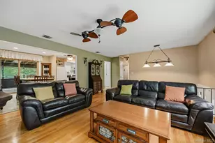 64 Forest Glen Rd, Valley Cottage, NY 10989 - Photo 7