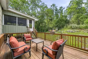 64 Forest Glen Rd, Valley Cottage, NY 10989 - Photo 29