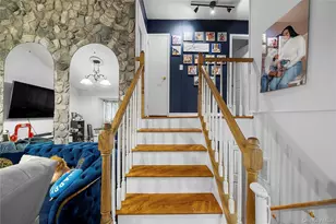318 W 16th St, Deer Park, NY 11729 - Photo 5