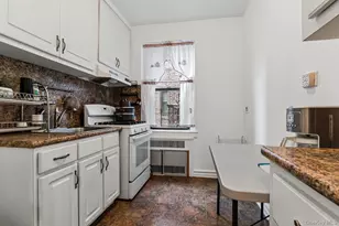 43-01 46th St, Sunnyside, NY 11104 - Photo 5