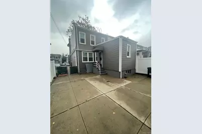 7736 76th Street, Glendale, NY 11385 - Photo 5