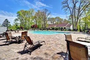 177 Canterbury Dr, Ridge, NY 11961 - Photo 35