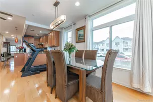 1-40 Compass Pl, Arverne, NY 11692 - Photo 5
