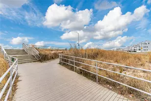 1-40 Compass Pl, Arverne, NY 11692 - Photo 21