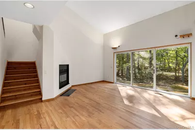 2 Boulder Lane, East Hampton, NY 11937 - Photo 3