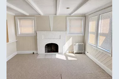 31 Willoughby Place #1, West Islip, NY 11795 - Photo 5