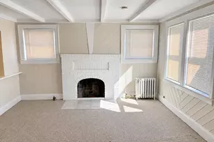 31 Willoughby Pl, West Islip, NY 11795 - Photo 5
