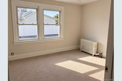 31 Willoughby Place #1, West Islip, NY 11795 - Photo 13