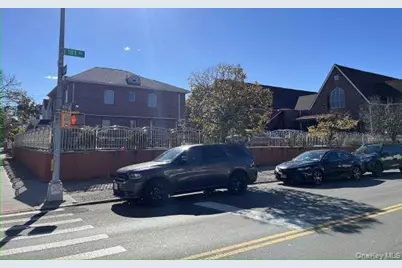 103-10 104 Street, Ozone Park, NY 11417 - Photo 11