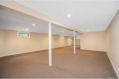 25 Frank Avenue, Farmingdale, NY 11735 - Photo 17