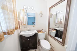 148 Laurance Ln, Ridge, NY 11961 - Photo 19