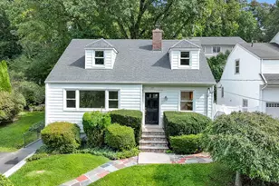 15 Chimney Pot Ln, Ardsley, NY 10502 - Photo 3