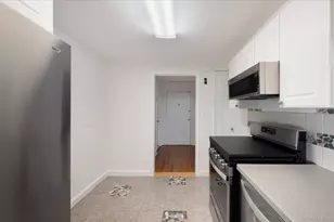 52 Underhill Rd, Scarsdale, NY 10583 - Photo 11