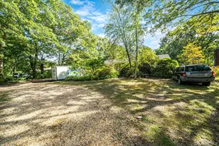 306 Jamaica Ave, Medford, NY 11763 - Photo 35