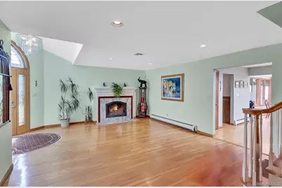 9 Shipyard Lane, Setauket, NY 11733 - Photo 7