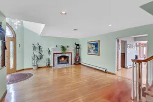 9 Shipyard Ln, Setauket, NY 11733 - Photo 7