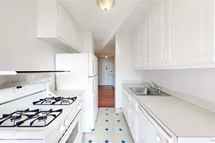 118-17 Union Tpke, Forest Hills, NY 11375 - Photo 7