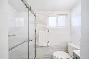 31 Lynwood Dr, Valley Stream, NY 11580 - Photo 23