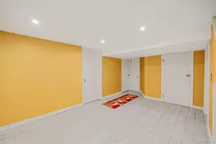 31 Lynwood Dr, Valley Stream, NY 11580 - Photo 25