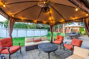 56 Kingston Ave, Hicksville, NY 11801 - Photo 21
