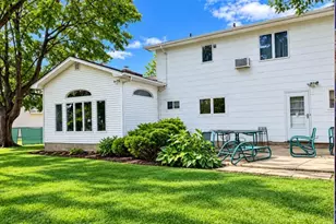 46 Stevenson Pl, Deer Park, NY 11729 - Photo 9