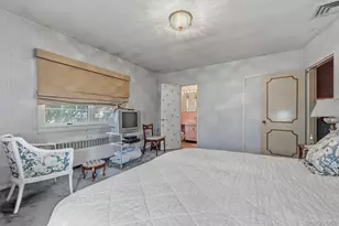 568 Donald Ln, Woodmere, NY 11598 - Photo 11