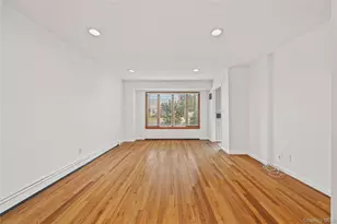 1051 Park Ln N, Franklin Square, NY 11010 - Photo 5