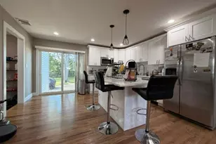 8 Mayflower Ct, Brentwood, NY 11717 - Photo 3