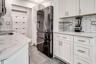 190 72nd St, Brooklyn, NY 11209 - Photo 7