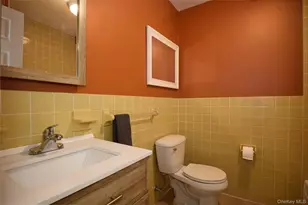 26 Cooper Rd, Poughkeepsie, NY 12603 - Photo 17
