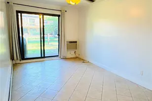 121-35 5th Ave, College Point, NY 11356 - Photo 5
